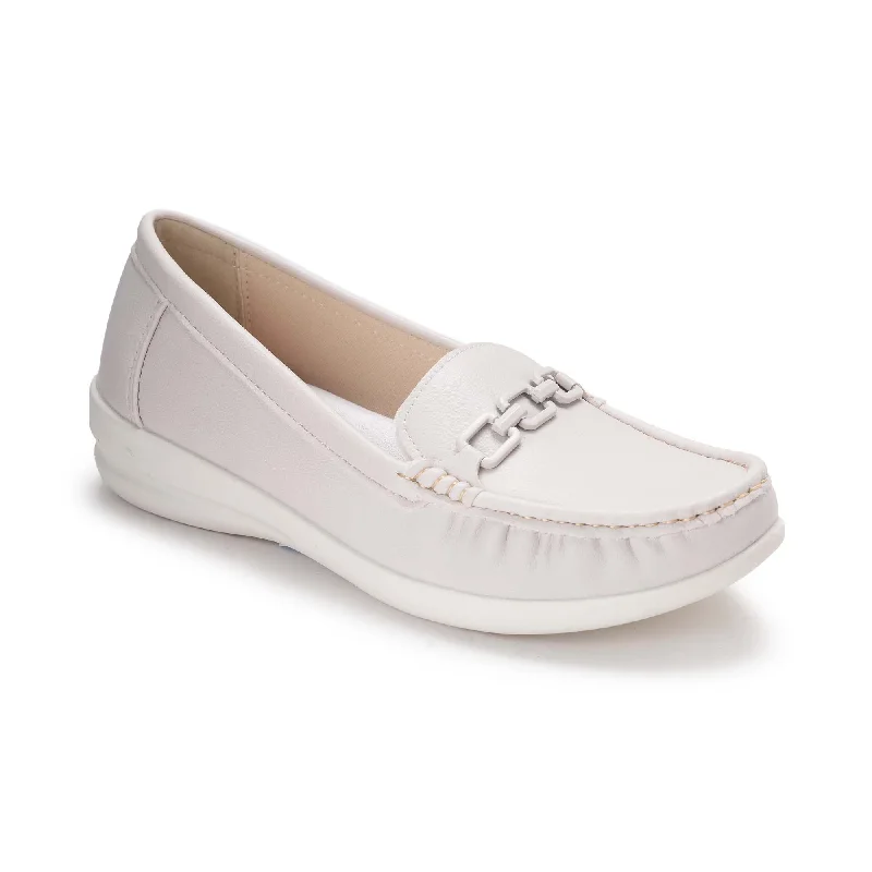 BATA Comfit Women Mid Wedge Moccasins G-Anna 501X091