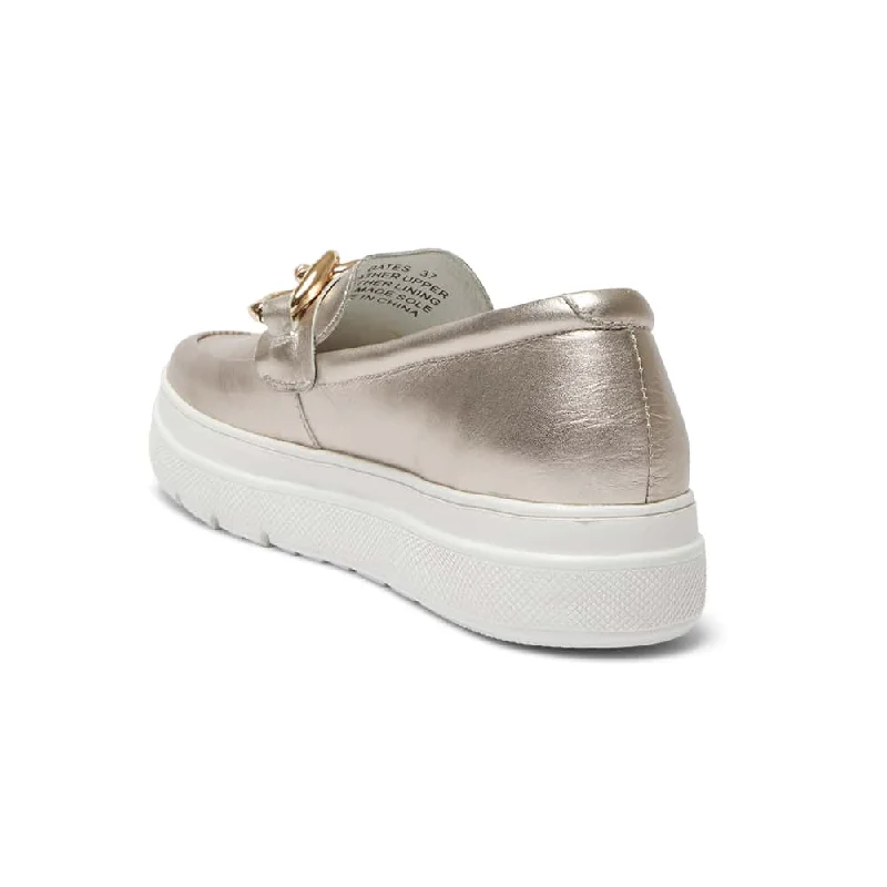 Bates Sneaker in Soft Gold Leather