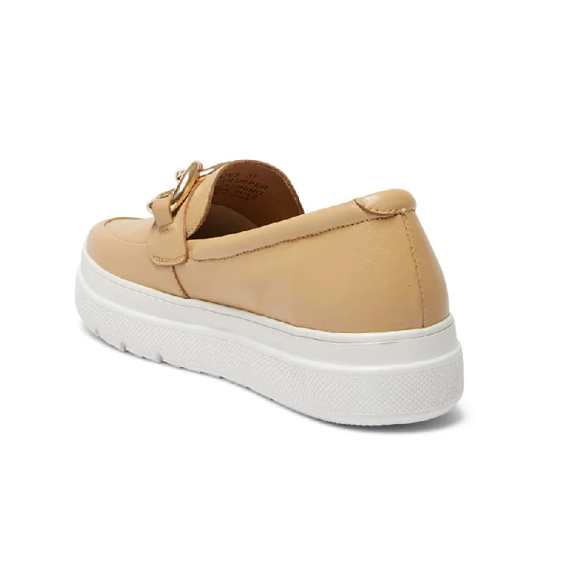 Bates Sneaker in Tan Leather