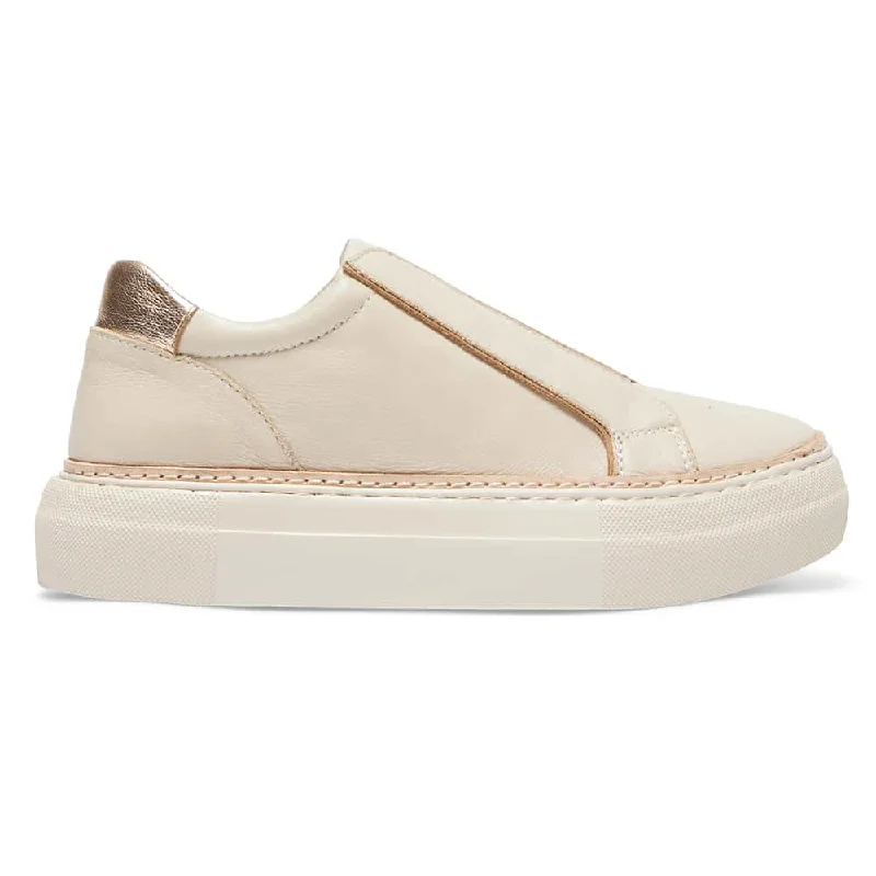 Buffy Sneaker in Ivory And Gold Leather