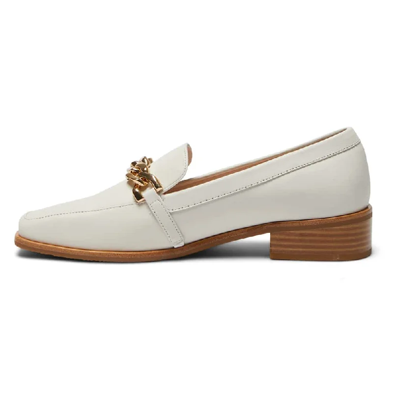 Dalton Loafer in Ivory Leather