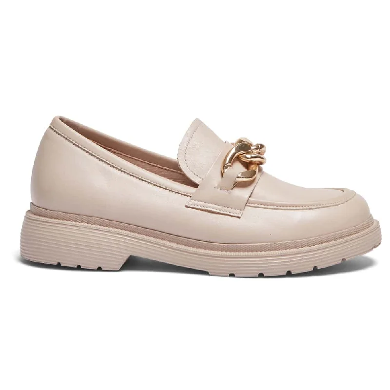 Eloise Loafer in Nude Leather