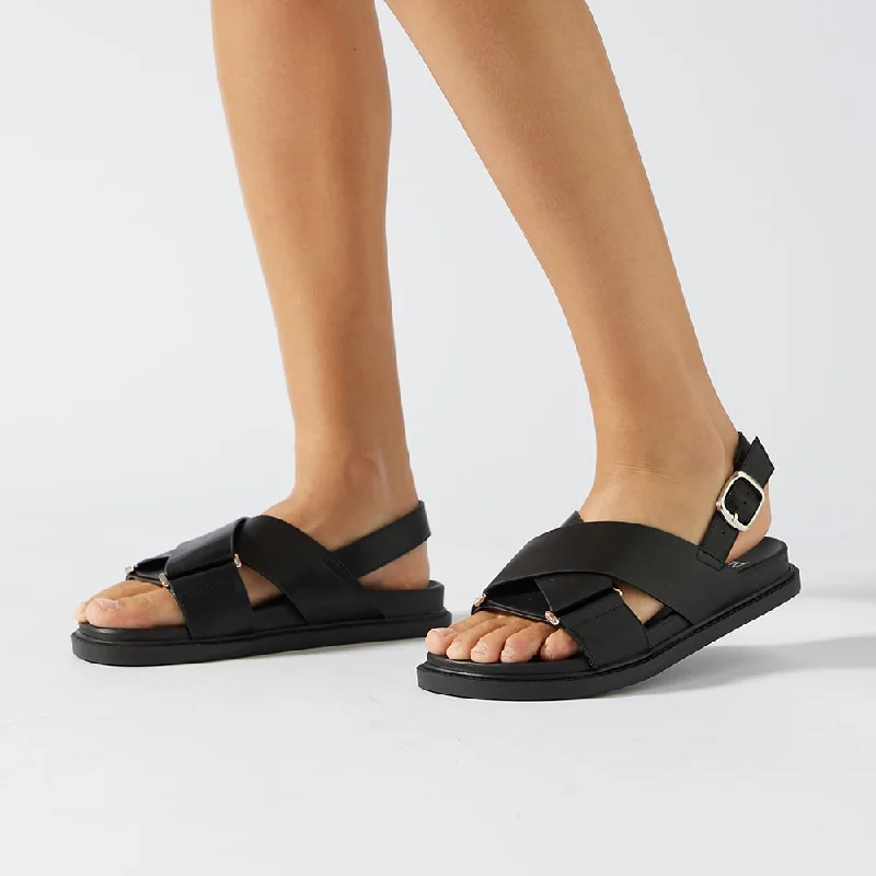 Fabian Sandal in Black Smooth