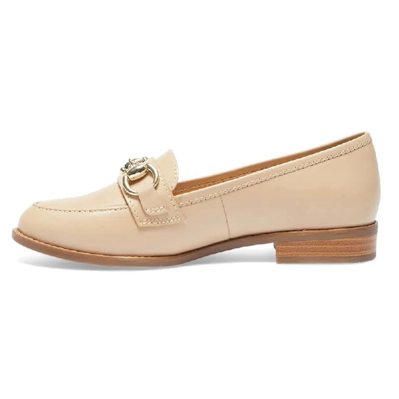 Gala Loafer in Nude Leather