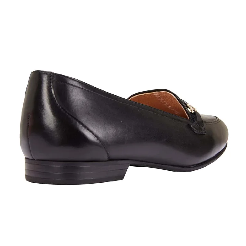 Glebe Loafer in Black Leather