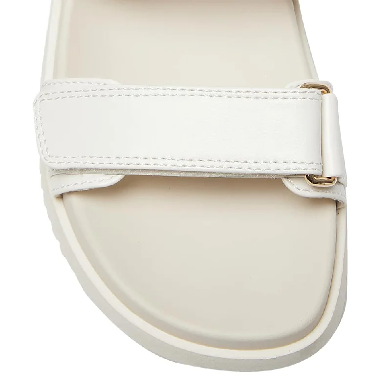 Hendrix Sandal in Bone Smooth