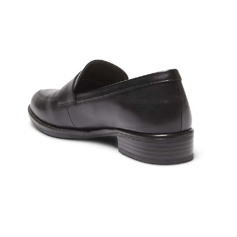 Infinity Loafer in Black Leather