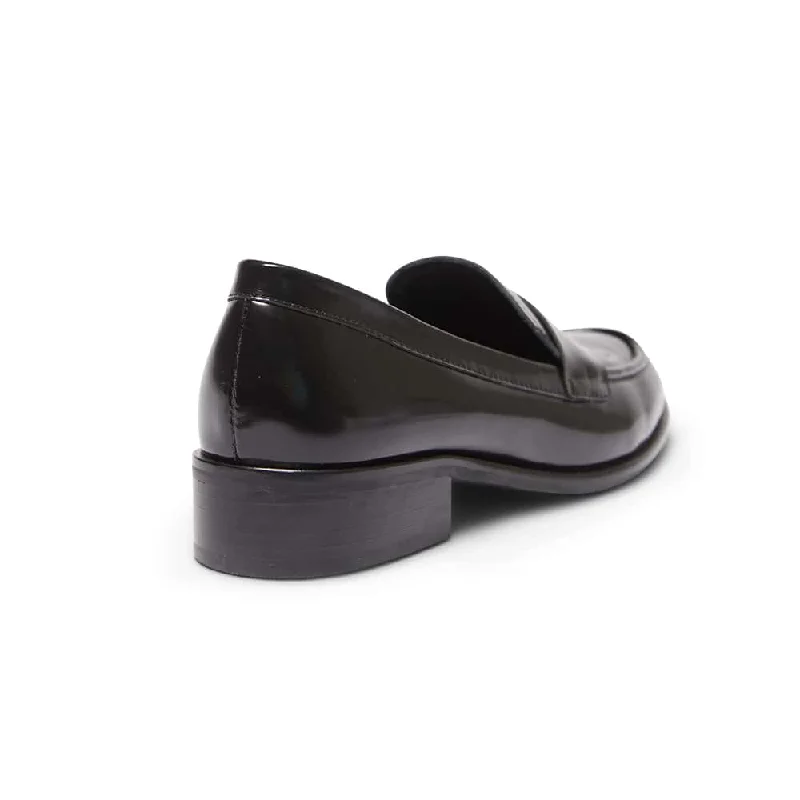 Kassidy Loafer in Black Hi Shine Leather