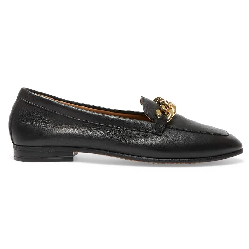 Lyla Loafer in Black Leather