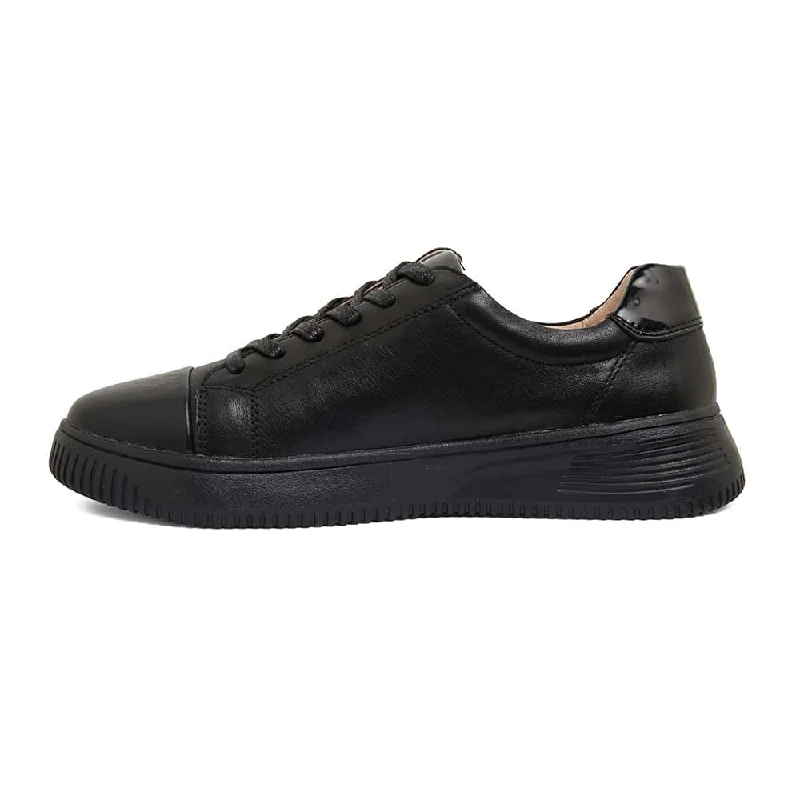 Novella Sneaker in Black Leather