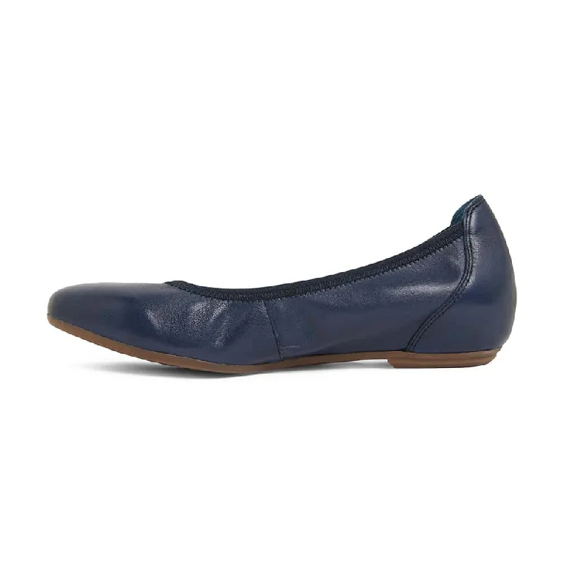 Pamper Flat in Navy Leather