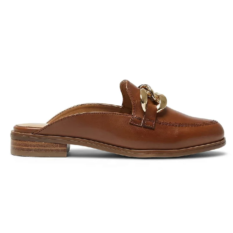 Pivot Loafer in Mid Brown Leather