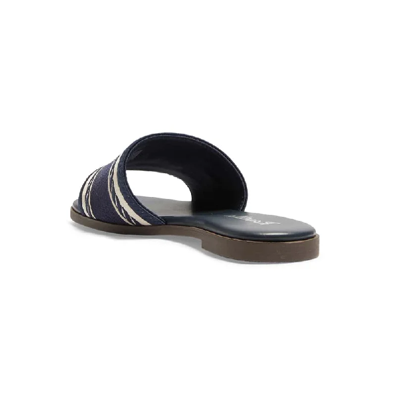 Resort Slide in Navy