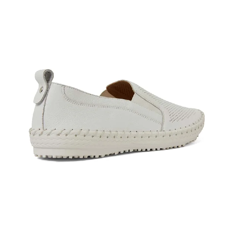 Riva Sneaker in White Leather