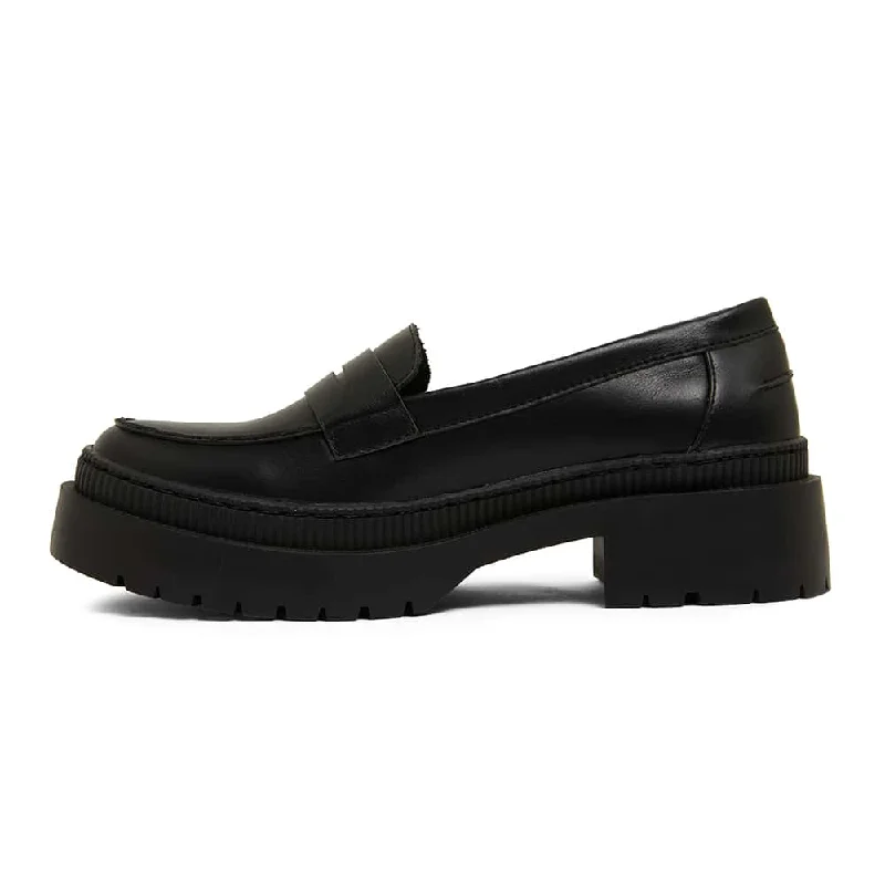 Sawyer Loafer in Black Smooth