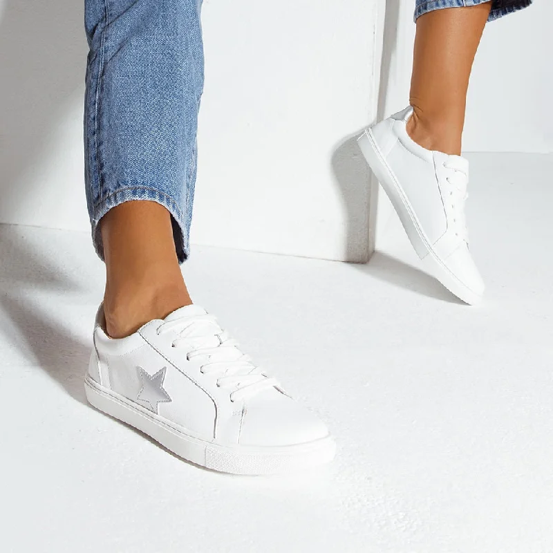 Stark Sneaker in White/silver Leather