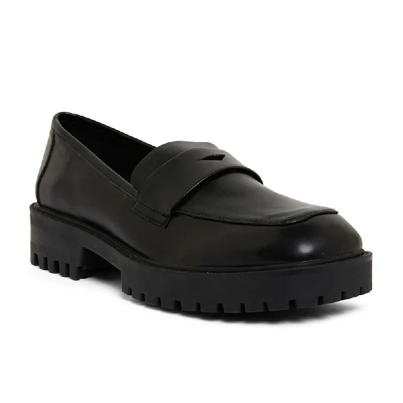 System Loafer in Black Smooth