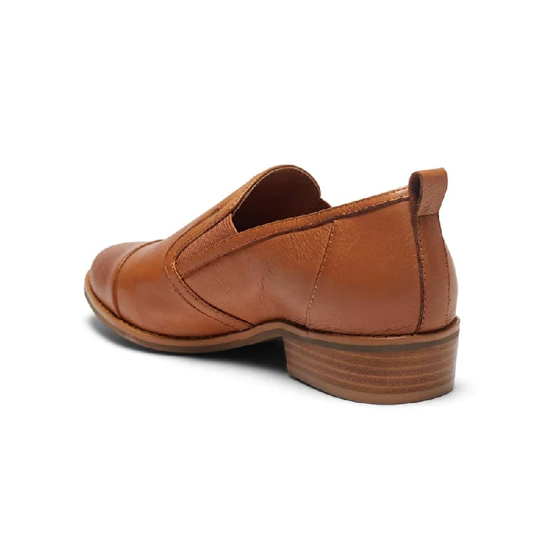 Tactic Loafer in Tan Leather