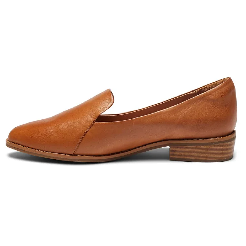 Tara Loafer in Tan Leather