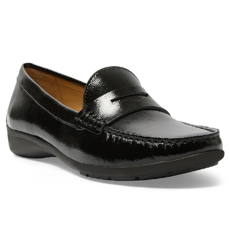 Travis Loafer in Black Patent