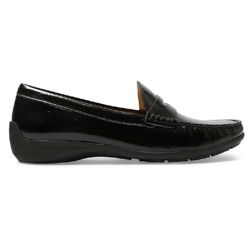 Travis Loafer in Black Patent