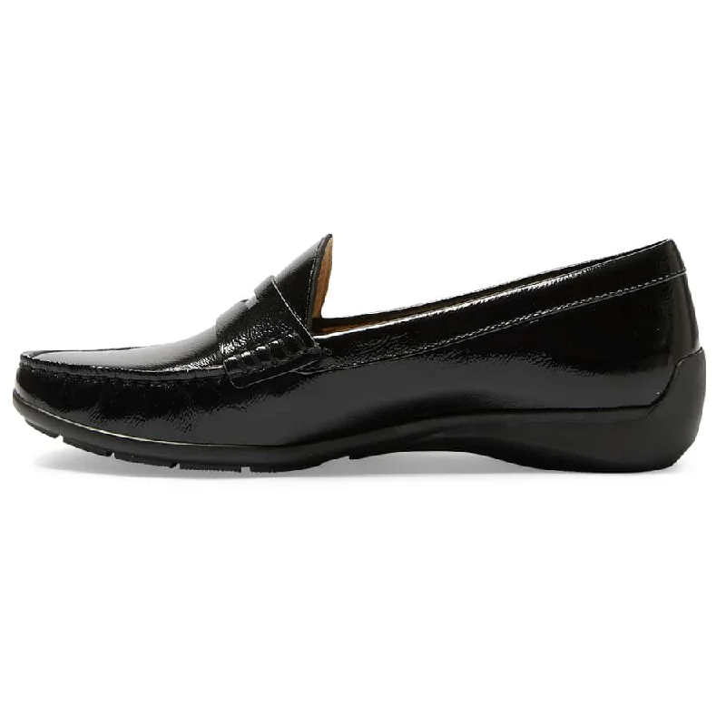 Travis Loafer in Black Patent