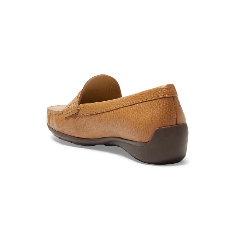 Travis Loafer in Tan Leather