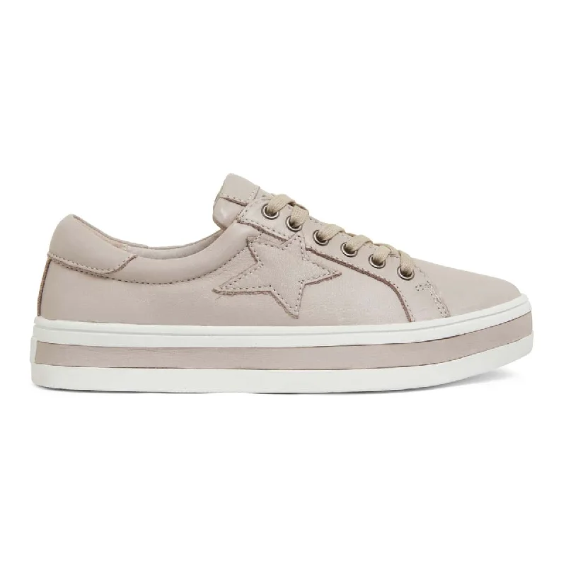 Ultra Sneaker in Taupe Leather