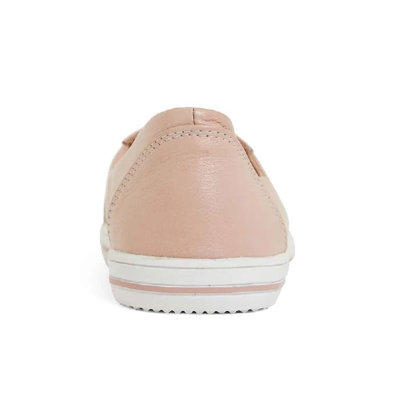 Vectra Sneaker in Blush Leather