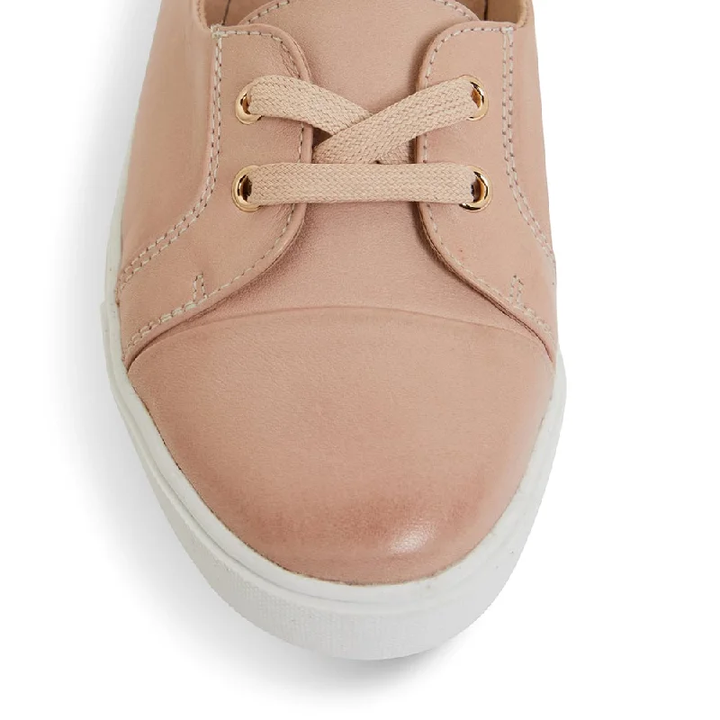 Vectra Sneaker in Blush Leather