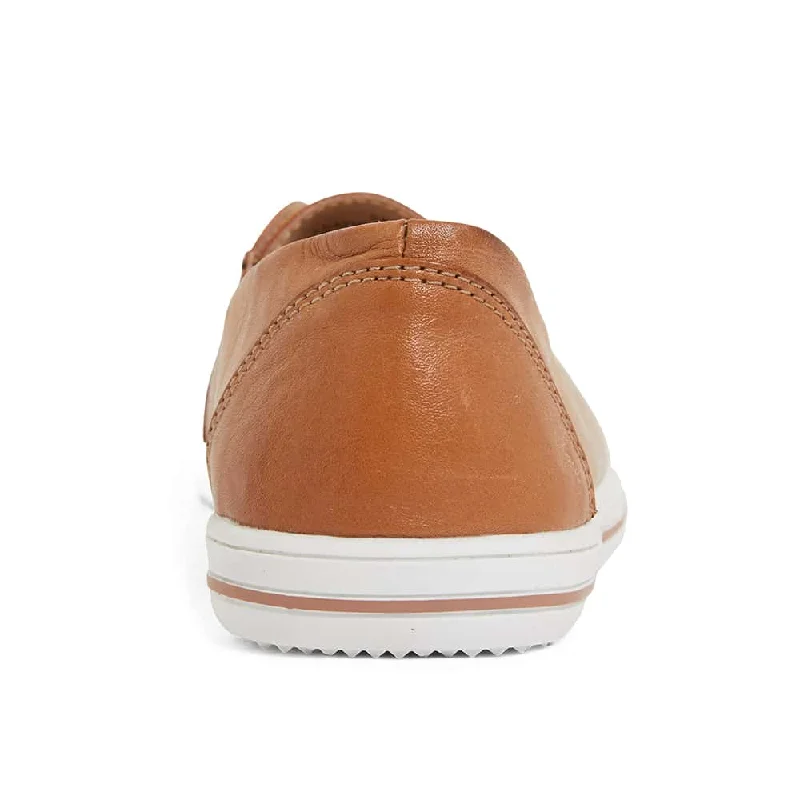 Vectra Sneaker in Tan Leather