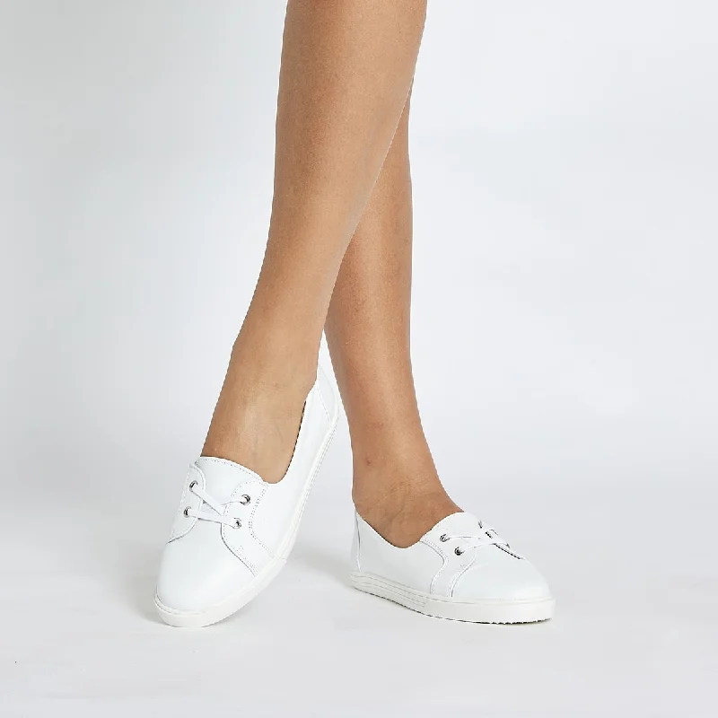 Vectra Sneaker in White Leather